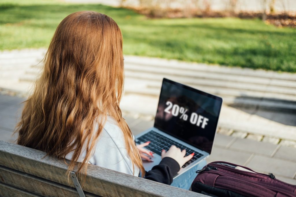 Student Discounts and student deals. Student discount is offer on product or service exclusively
